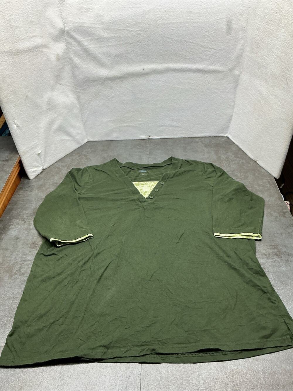 Only Necessities Avocado Women’s Color V-Neck T-shirt Blouse Top, Sz L, 4488